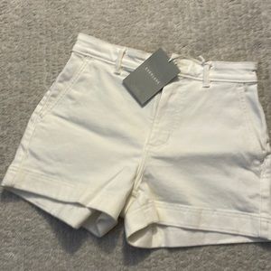New with tags. everlane the cotton twill shorts